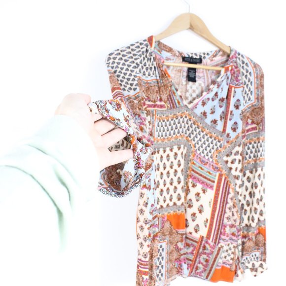 *Rose & Thyme Boho Printed Long Sleeve Blouse - Picture 4 of 5